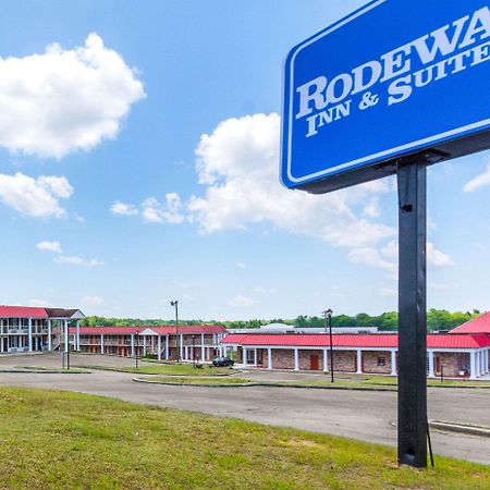 Orangeburg Inn & Suites Exterior photo